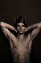 Michael Gstoettner in Fashionisto_01