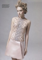 Dana Drori in Marie Claire UK_07