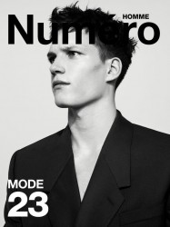 Florian van Bael for Numero Homme_01