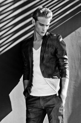 Jeremy Dufour for Antony Morato Mag_07