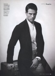 Ivan Noda by Rafa Gallar for Esquire_06
