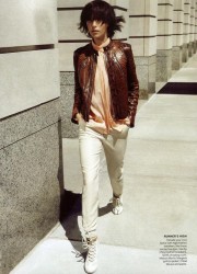 Arizona Muse in Vogue US_05