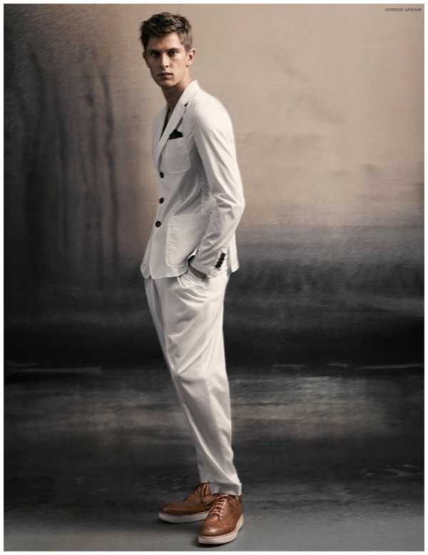 Mathias_Lauridsen_for_Giorgio_Armani_Spring-Summer_2015_002